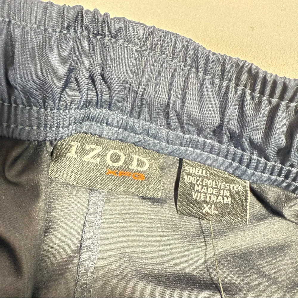 Izod these cargo